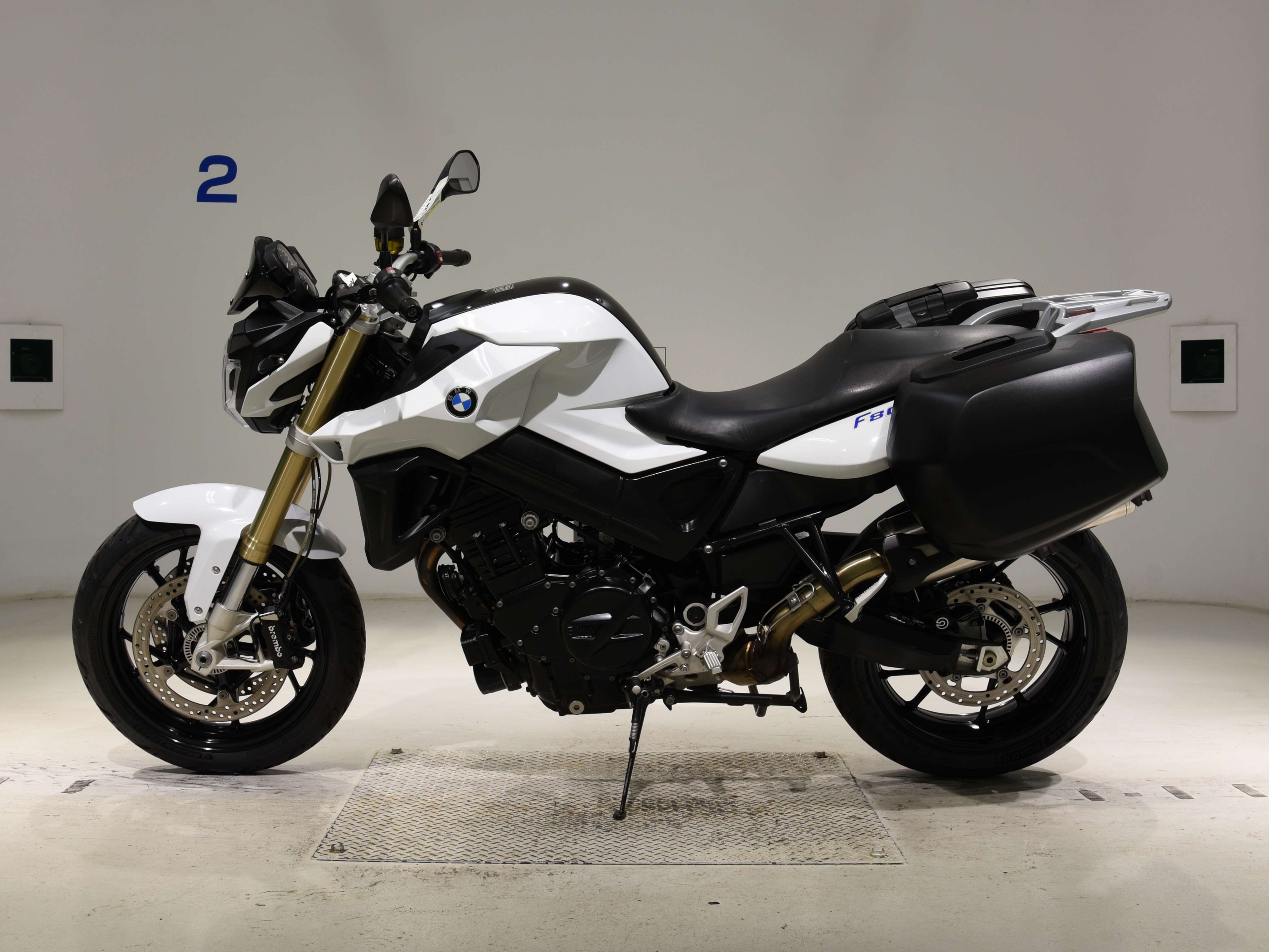 Buy bike BMW F800R 2014 ôîòî 1