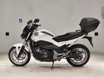     Honda NC750SD-2 2016  1
