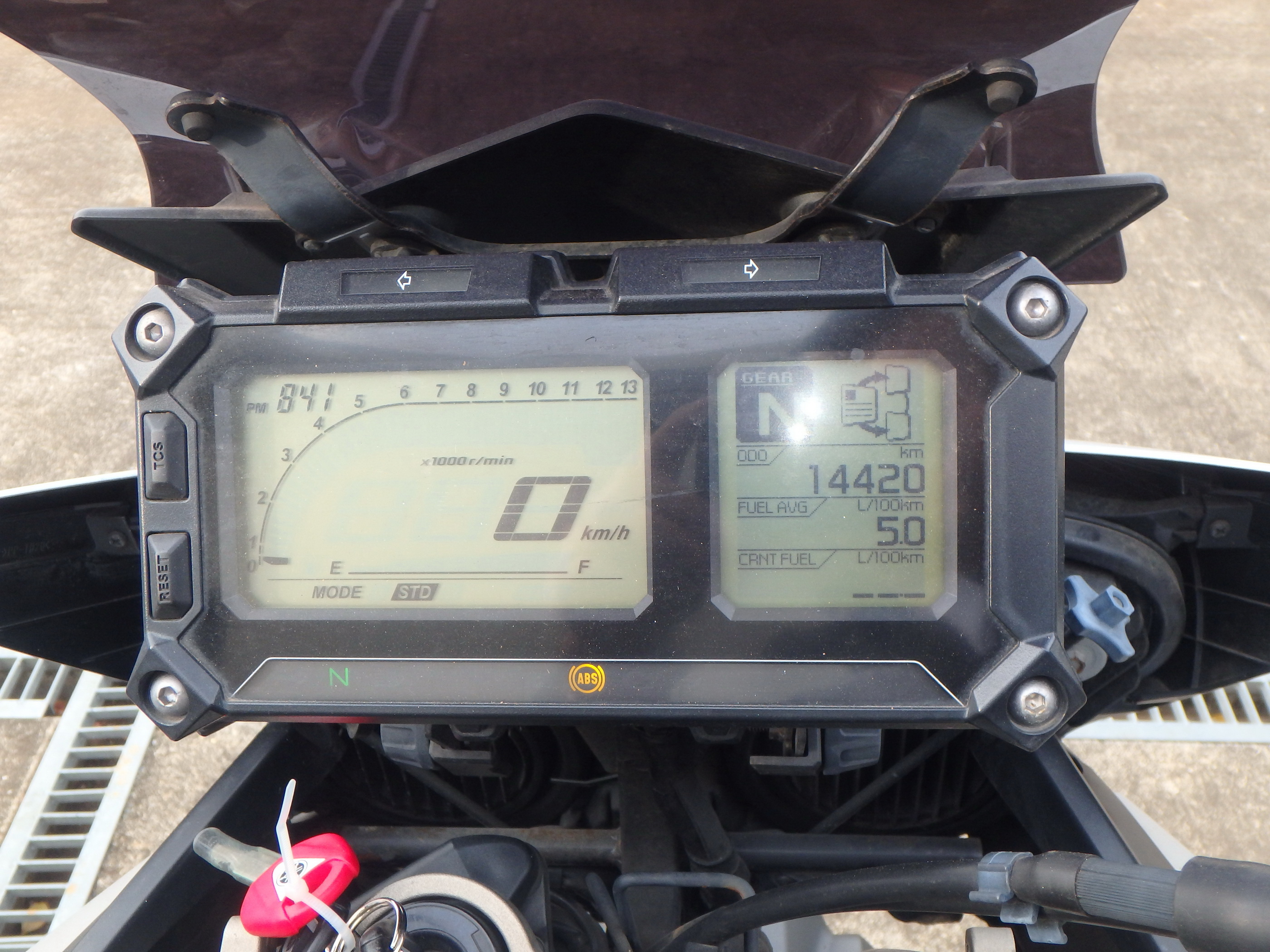 Buy bike Yamaha MT-09 Tracer 2015 ôîòî 19