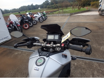     Yamaha MT-09 Tracer 2015  20