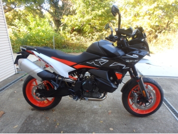 �������� �� ������ �������� KTM 890 SMT 2024 ���� 3