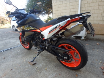 �������� �� ������ �������� KTM 890 SMT 2024 ���� 6