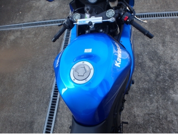 �������� �� ������ �������� Kawasaki ZX-6R 2011 ���� 21