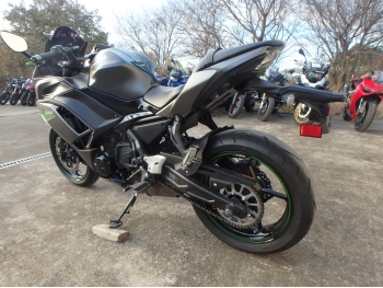 �������� �� ������ �������� Kawasaki Ninja650A 2024 ���� 11