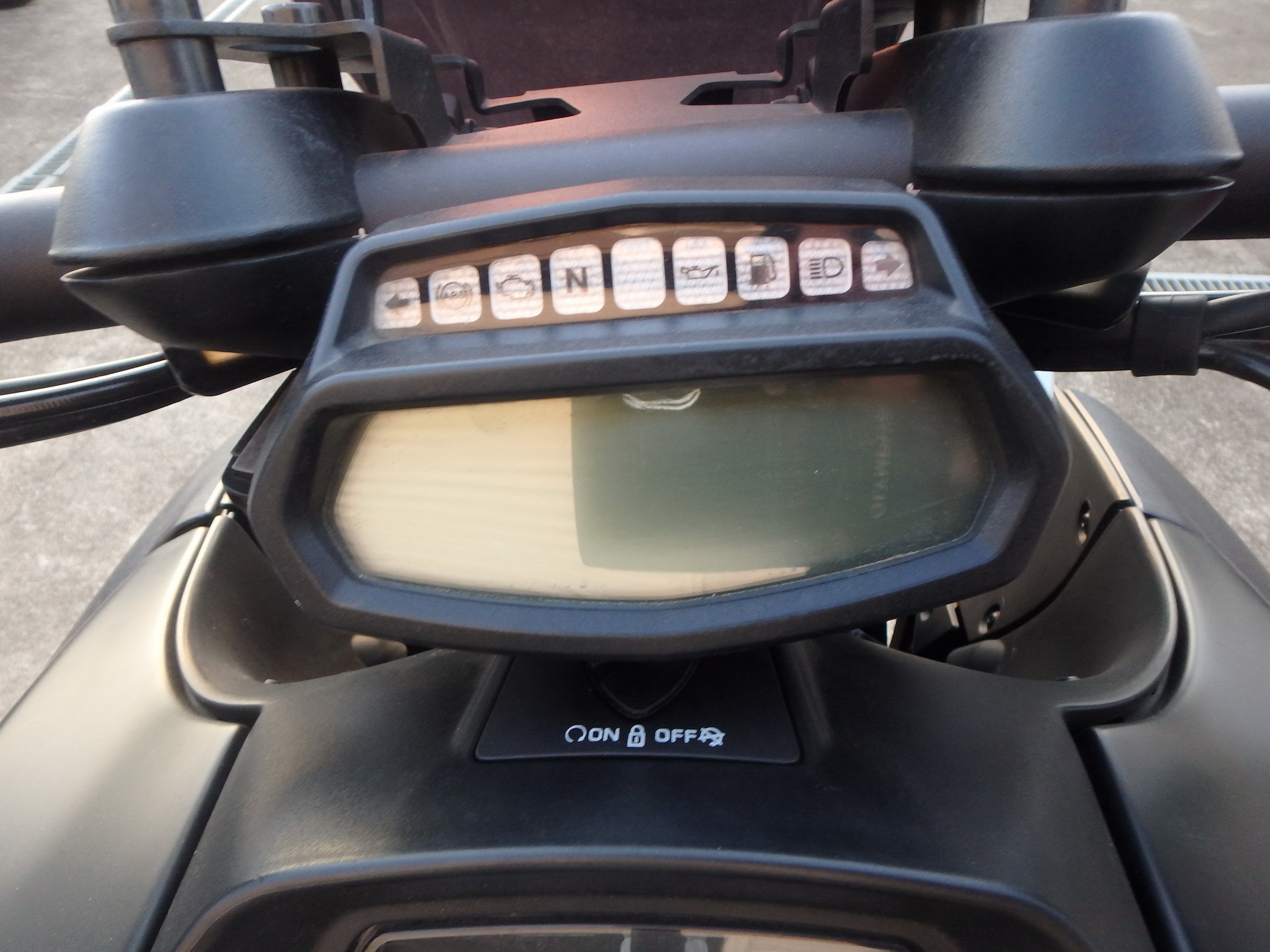 Buy bike Ducati Diavel Dark 2013 ôîòî 20