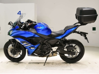 �������� �� ������ �������� Kawasaki Ninja650A 2018 ���� 1