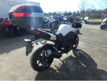 �������� �� ������ �������� Yamaha FZ8-SA Fazer ABS 2016 ���� 9