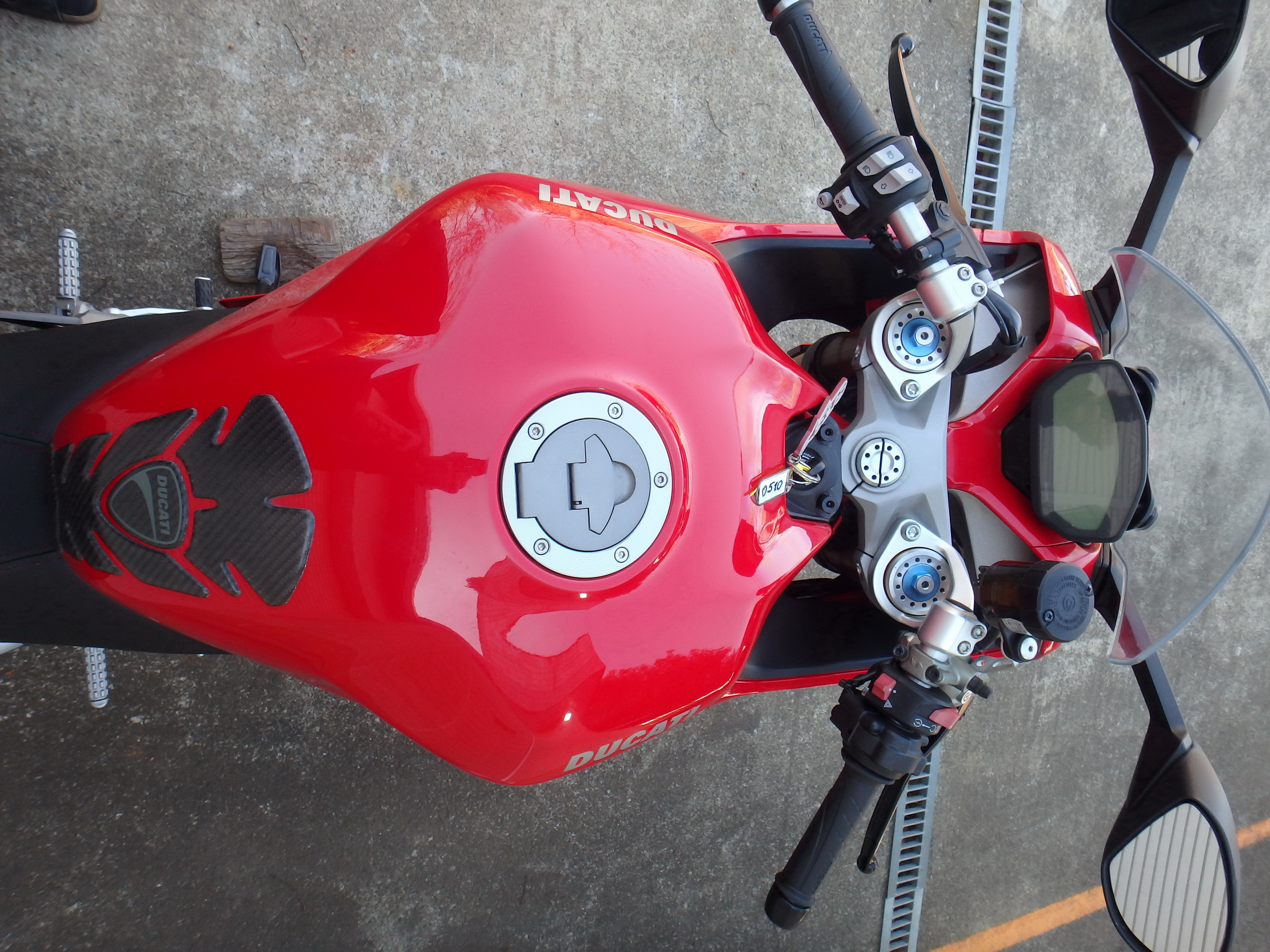 Buy bike Ducati SuperSport937S SS937S 2018 ôîòî 20