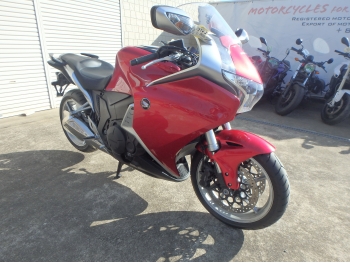 �������� �� ������ �������� Honda VFR1200F 2010 ���� 7