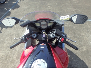 �������� �� ������ �������� Honda VFR1200F 2010 ���� 21