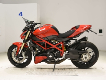 �������� �� ������ �������� Ducati Streetfighter 848 2011 ���� 1