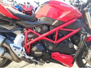 �������� �� ������ �������� Ducati Streetfighter 848 2011 ���� 18