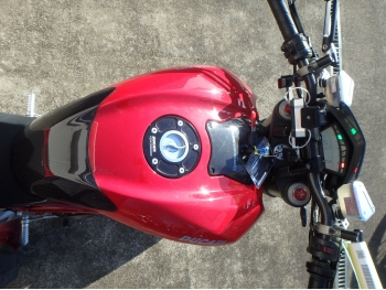�������� �� ������ �������� Ducati Streetfighter 848 2011 ���� 22
