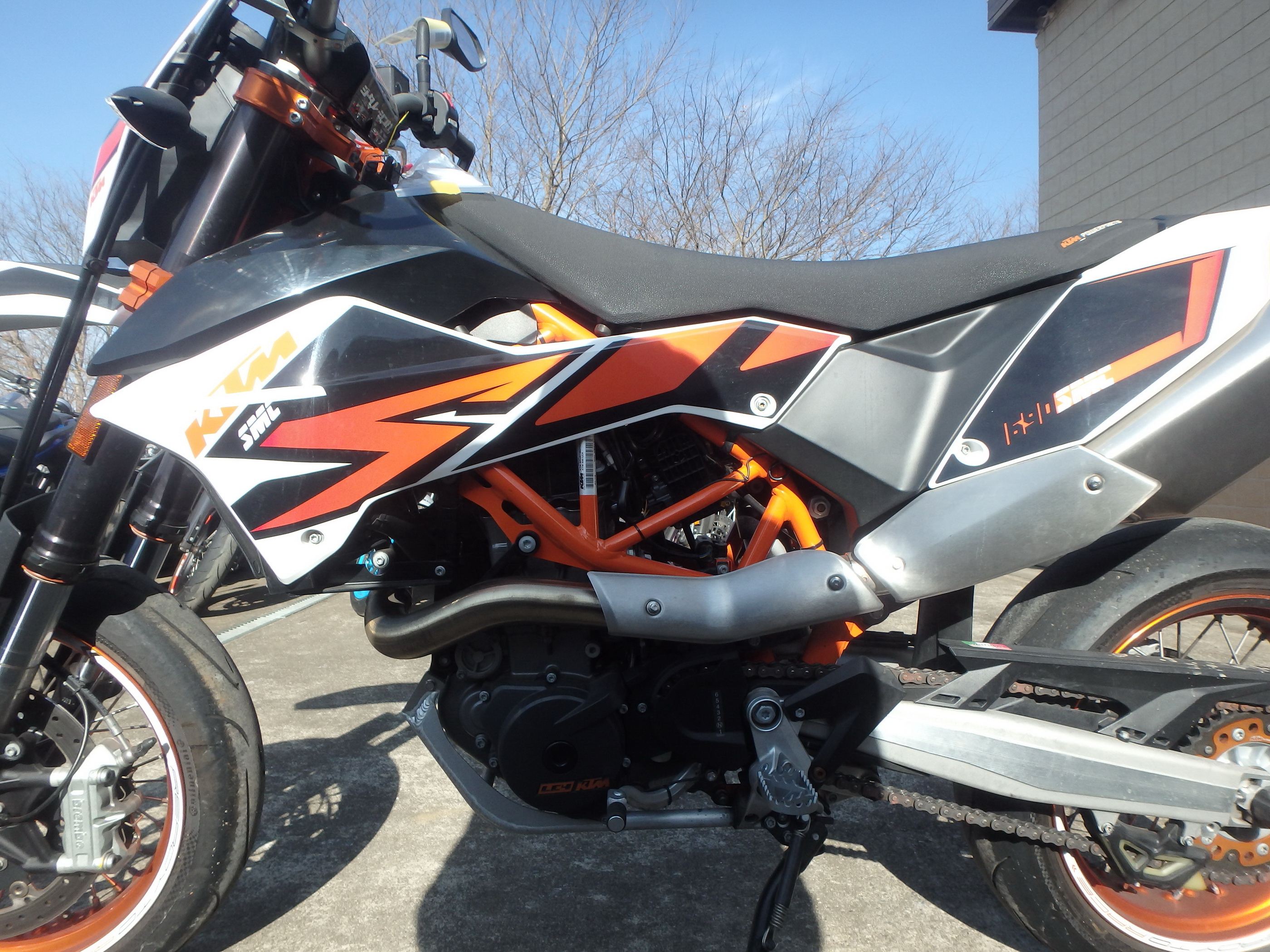 Buy bike KTM 690 SMC R 2014 ôîòî 15