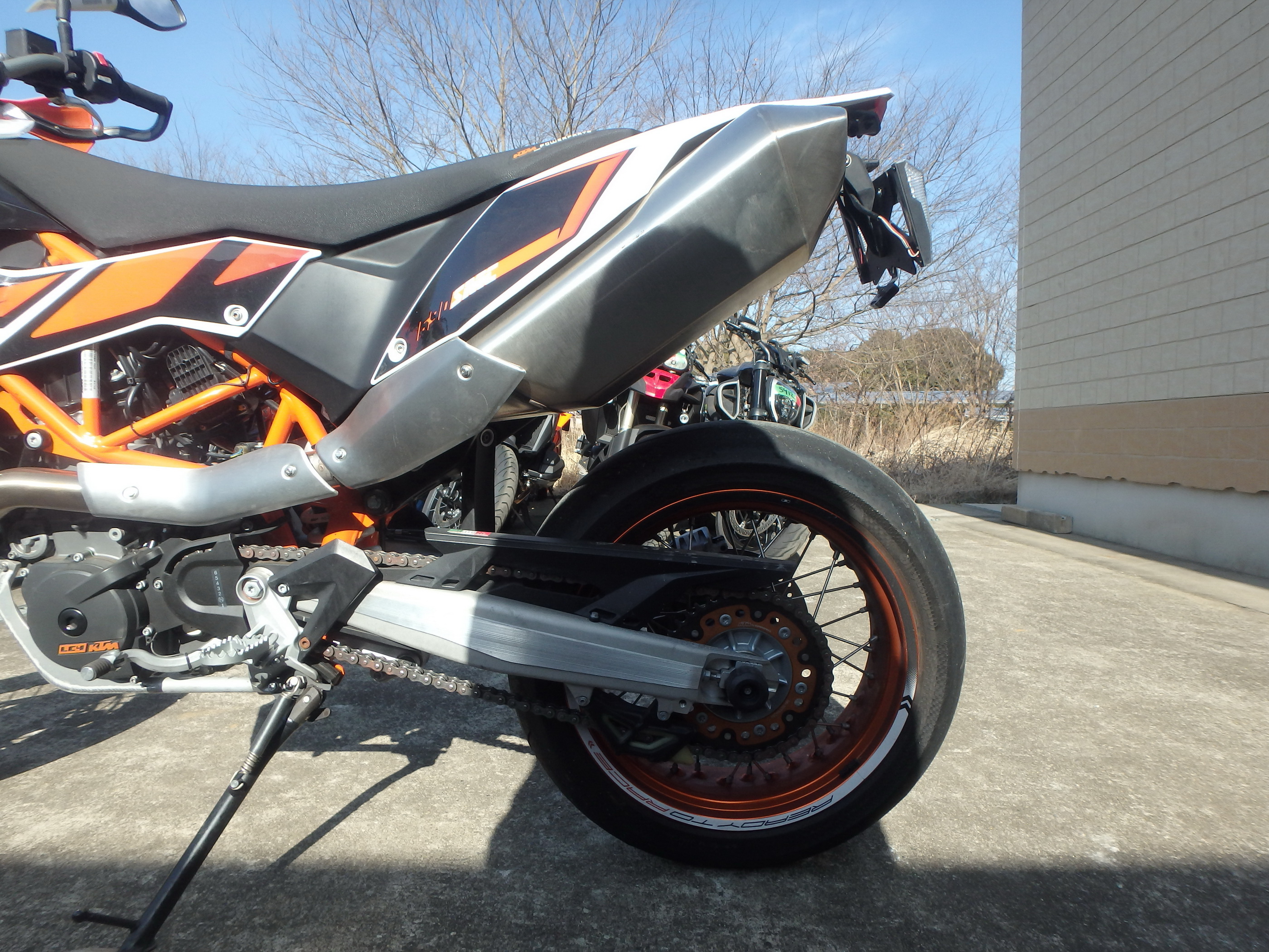 Buy bike KTM 690 SMC R 2014 ôîòî 16