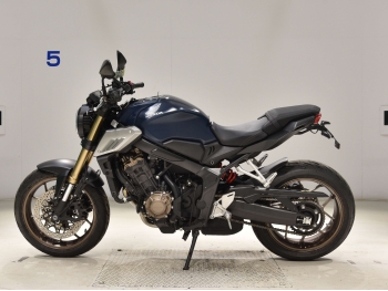 �������� �� ������ �������� Honda CB650R 2023 ���� 1