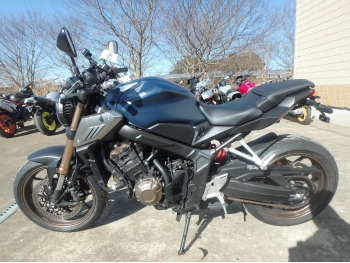 �������� �� ������ �������� Honda CB650R 2023 ���� 12