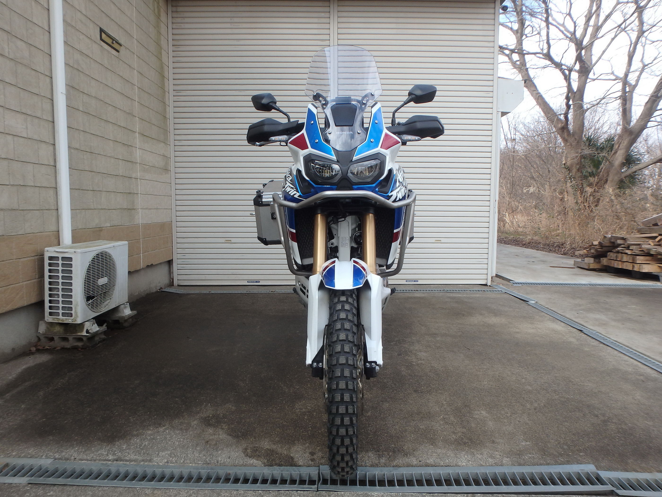 Buy bike Honda CRF 1000L Africa Twin / DCT 2018 ôîòî 3