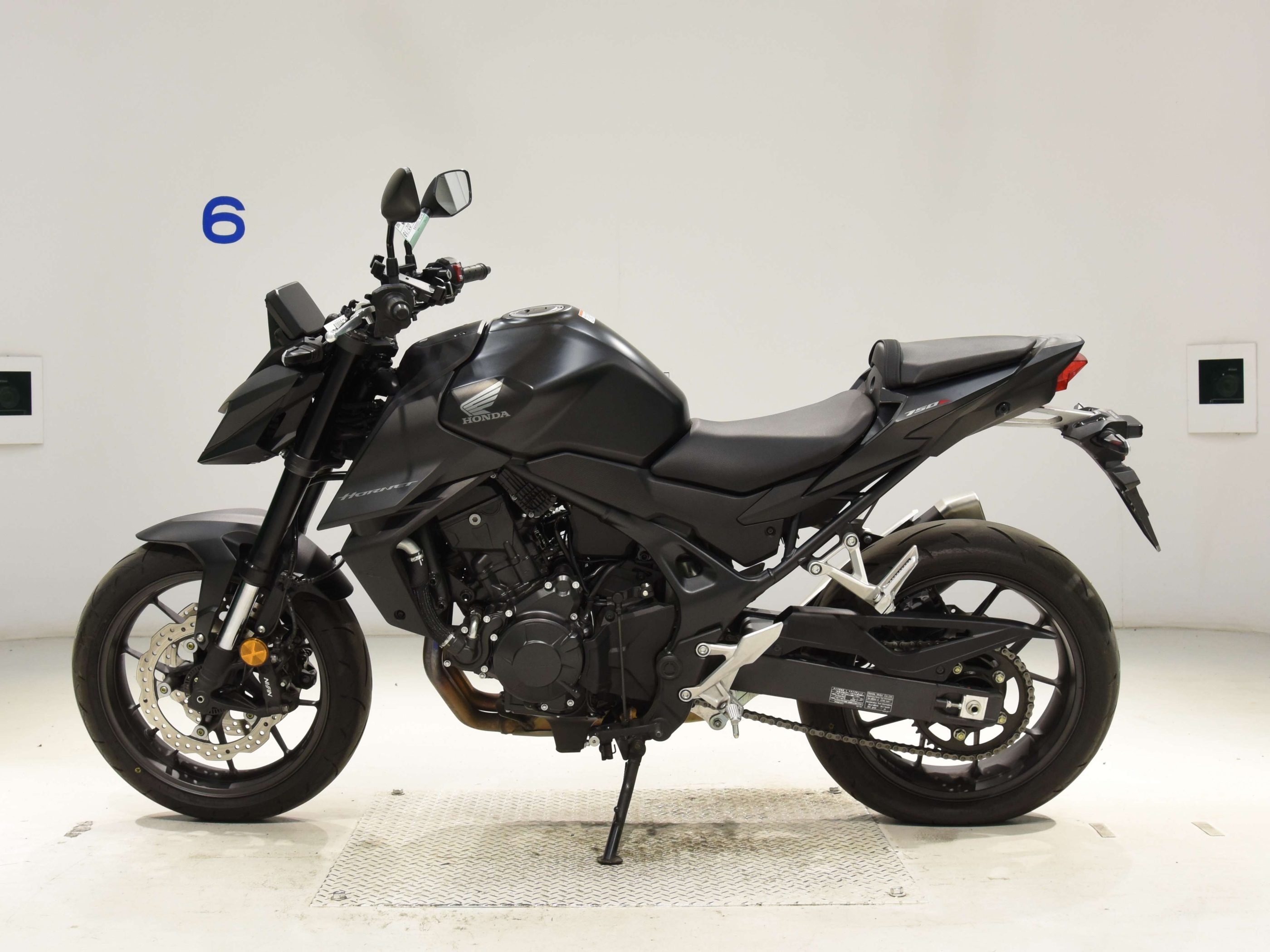 Buy bike Honda CB750 Hornet 2025 ôîòî 1