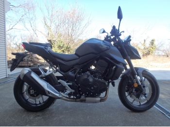 �������� �� ������ �������� Honda CB750 Hornet 2025 ���� 7