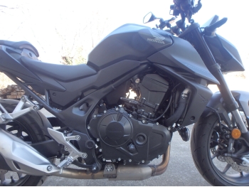 �������� �� ������ �������� Honda CB750 Hornet 2025 ���� 17