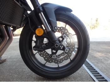 �������� �� ������ �������� Honda CB750 Hornet 2025 ���� 18