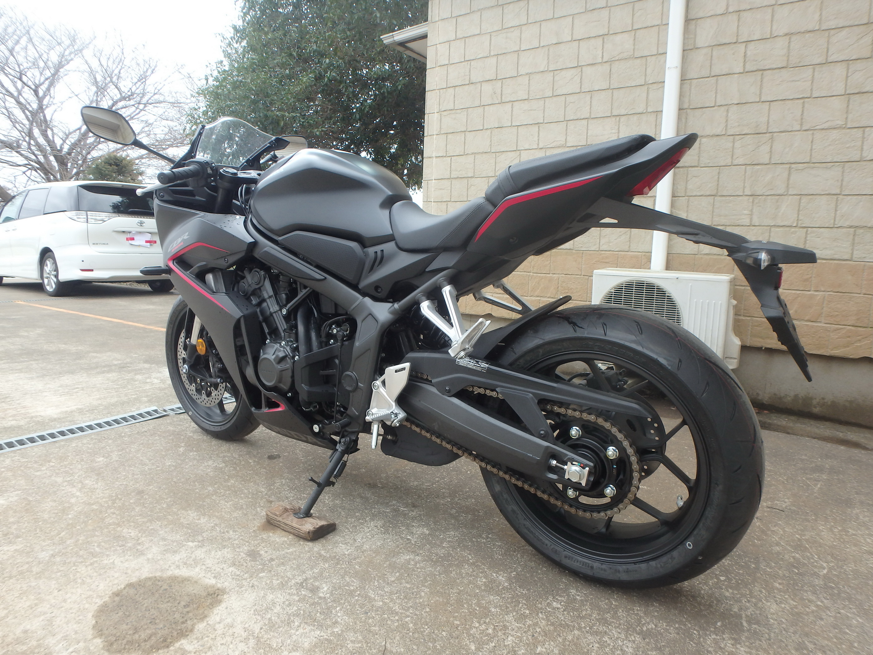 Buy bike Honda CBR650R-2 2024 ôîòî 6