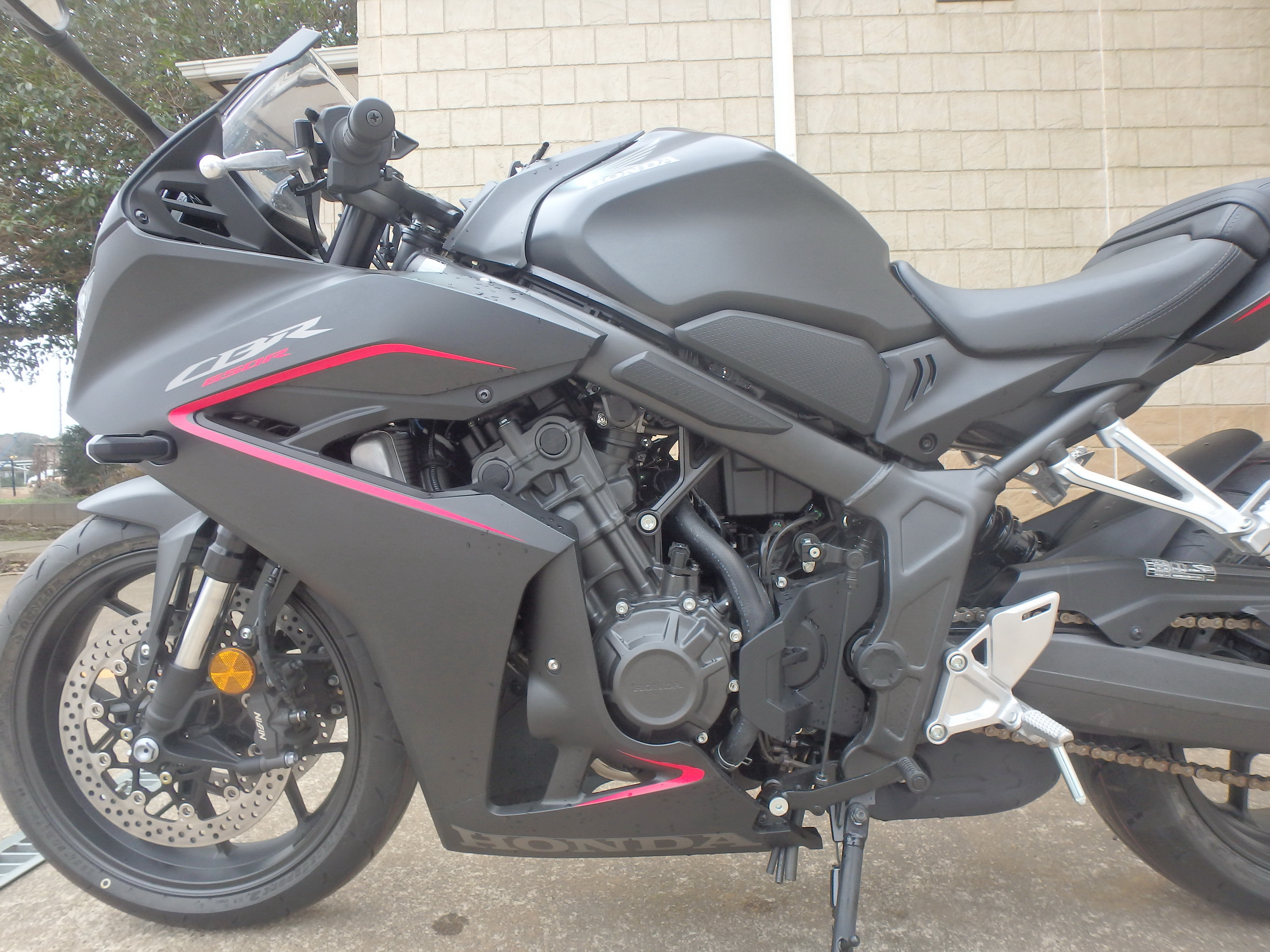 Buy bike Honda CBR650R-2 2024 ôîòî 10