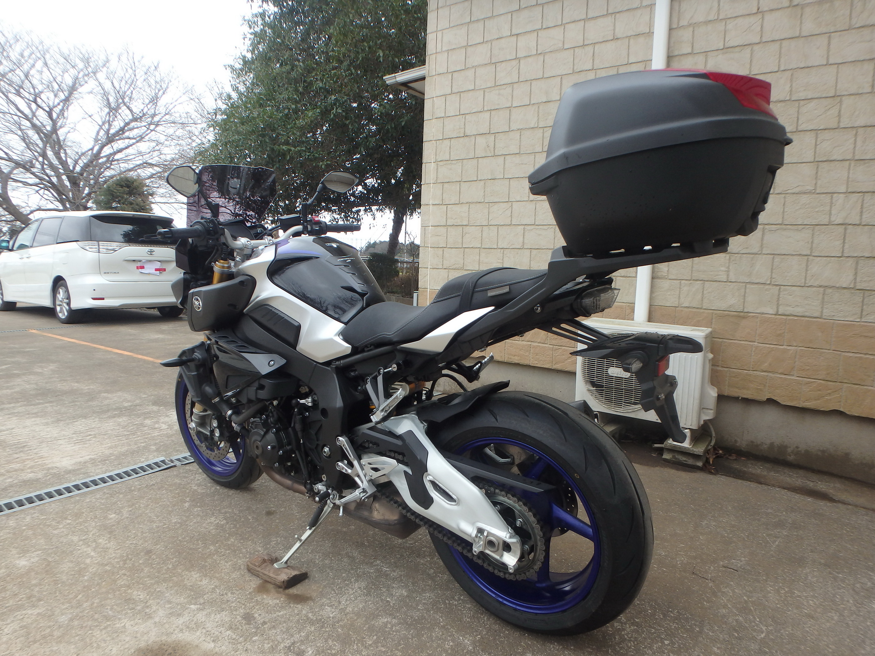 Buy bike Yamaha MT-10SP 2017 ôîòî 6