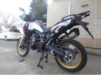 �������� �� ������ �������� Honda CRF1000L AfricaTwin DCT 2017 ���� 6