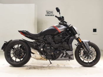 �������� �� ������ �������� Ducati X Diavel Black Star 2021 ���� 2
