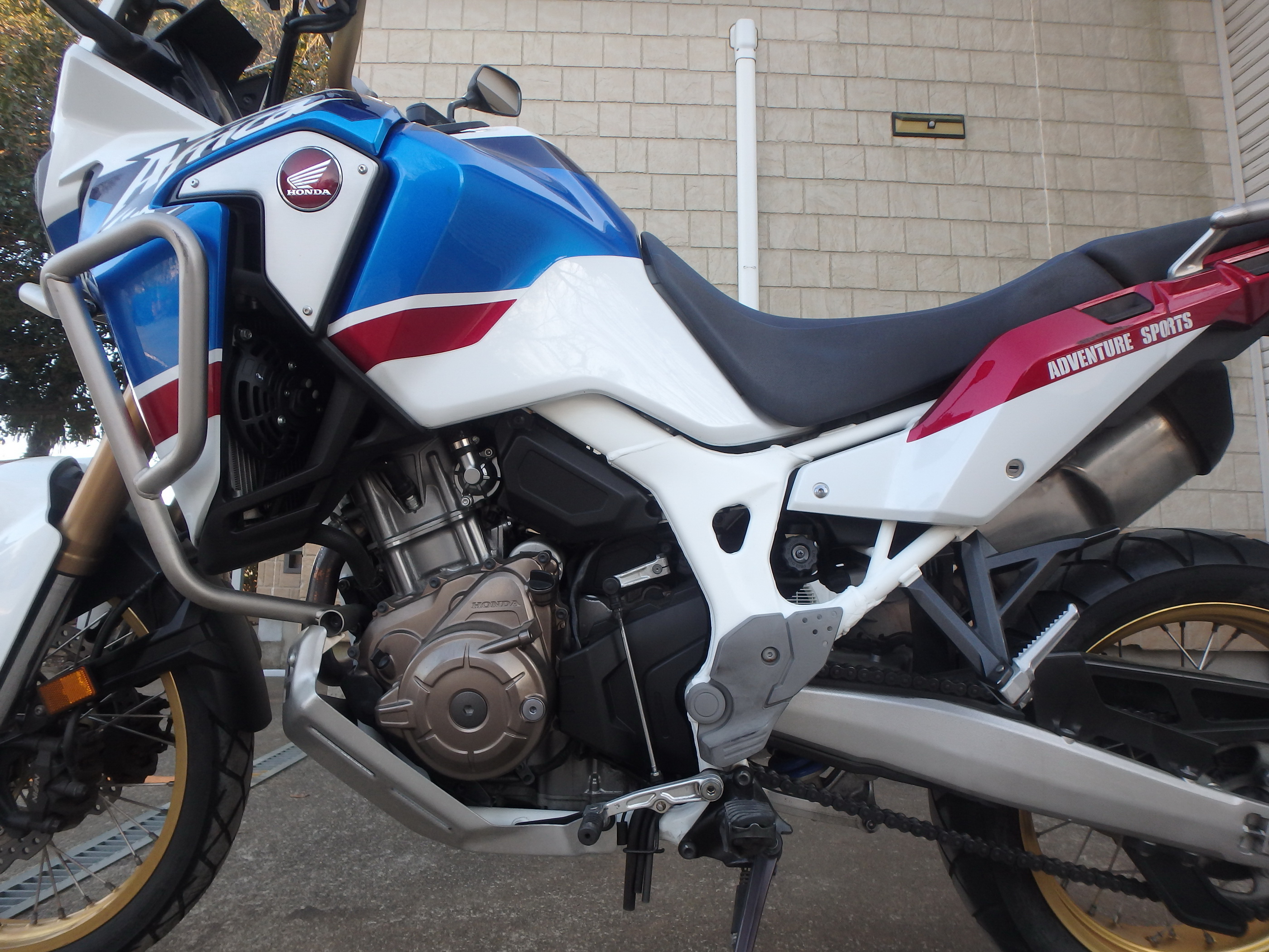 Buy bike Honda CRF1000L AfricaTwin 2018 ôîòî 13