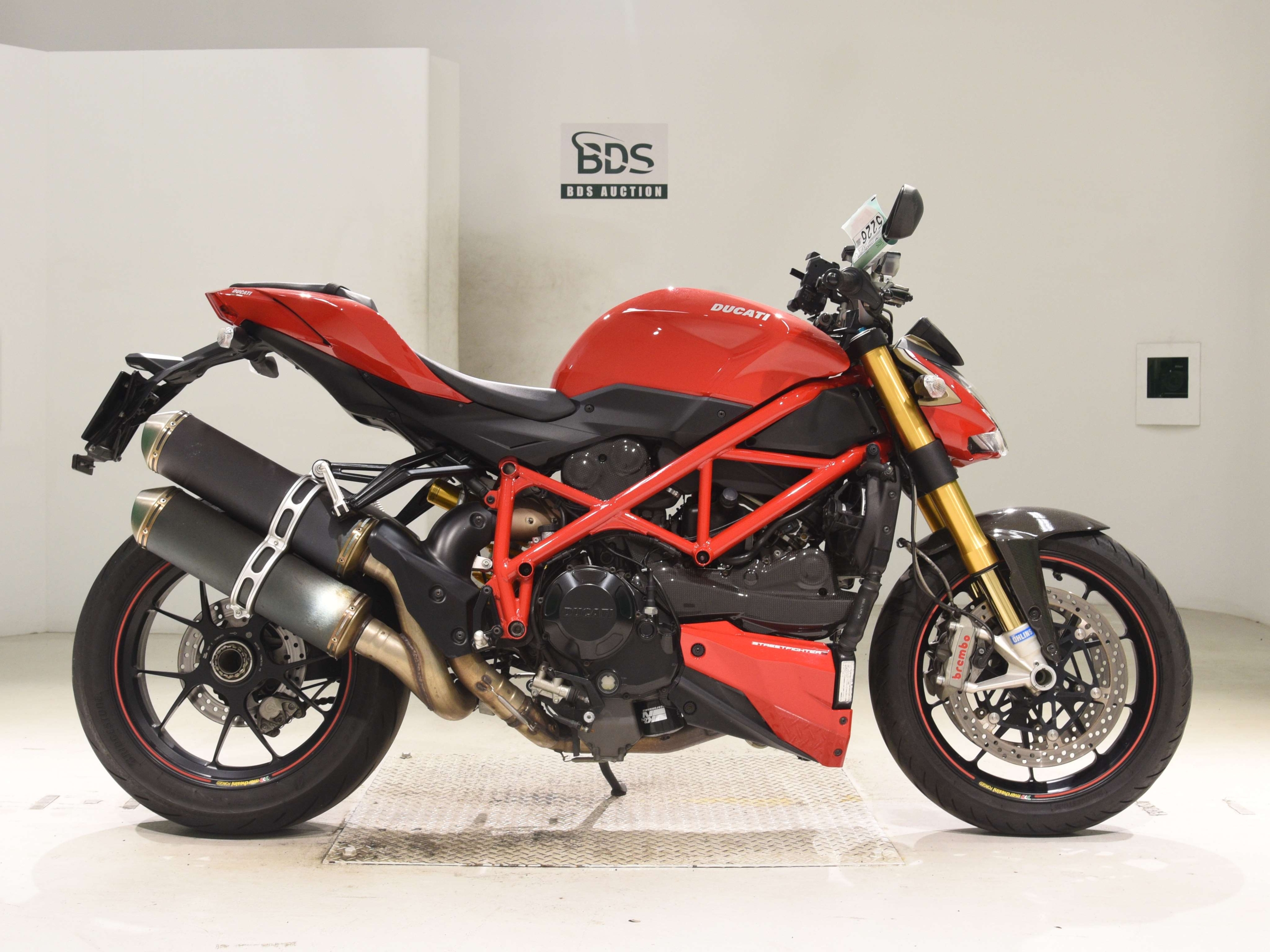 Buy bike Ducati Streetfighter S 2013 ôîòî 2