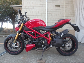 �������� �� ������ �������� Ducati Streetfighter S 2013 ���� 12