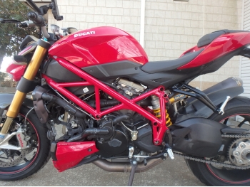 �������� �� ������ �������� Ducati Streetfighter S 2013 ���� 15