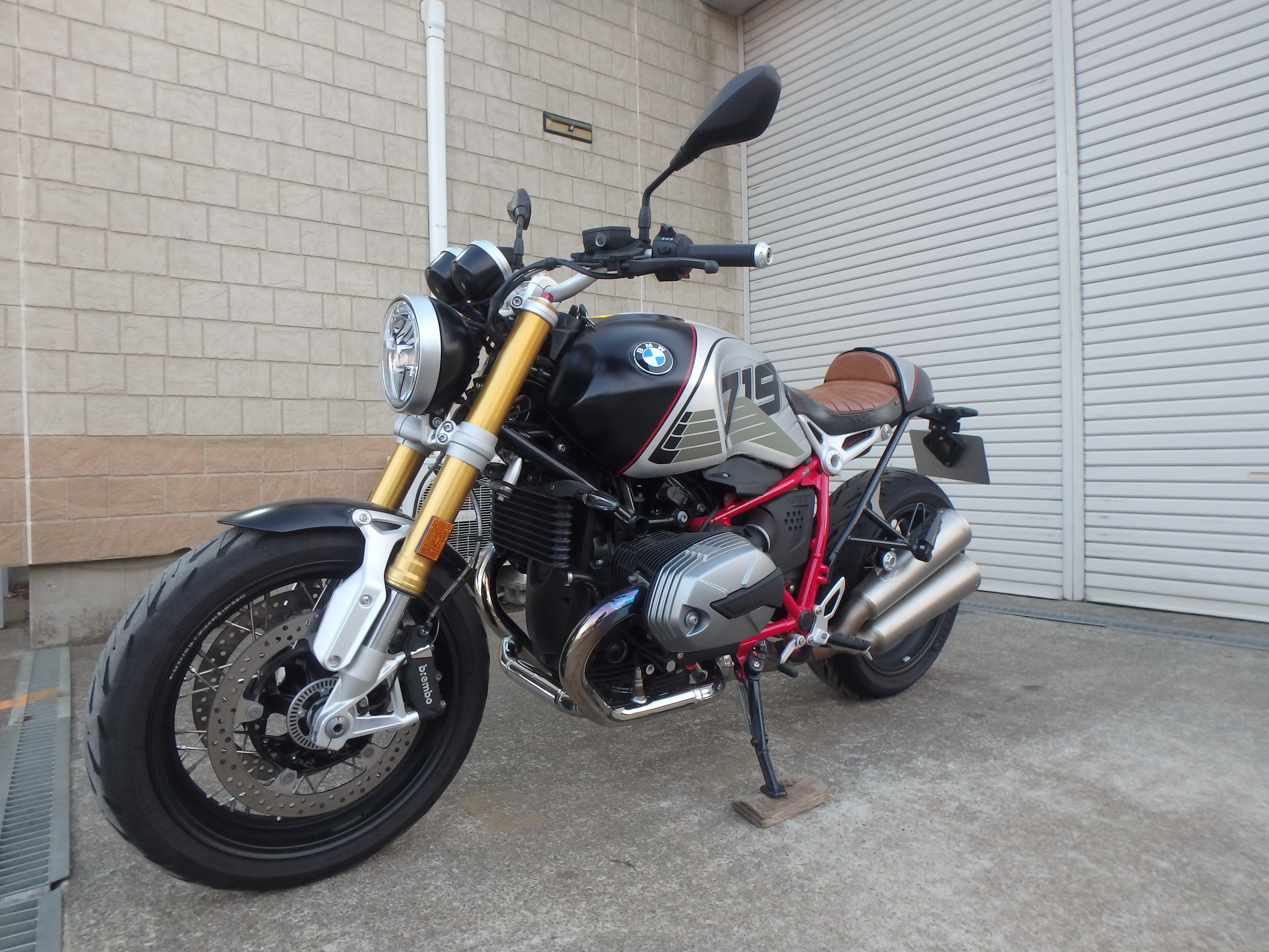 Buy bike BMW R nine T 2021 ôîòî 8