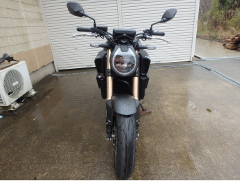 �������� �� ������ �������� Honda CB650R-2E 2025 ���� 1