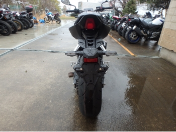 �������� �� ������ �������� Honda CB650R-2E 2025 ���� 5