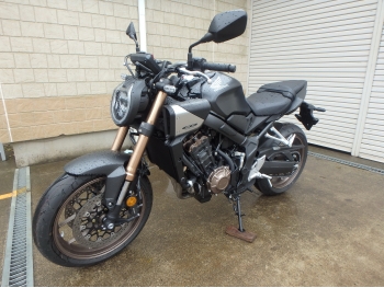 �������� �� ������ �������� Honda CB650R-2E 2025 ���� 8