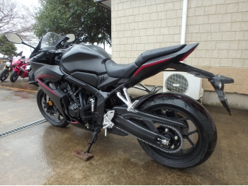 �������� �� ������ �������� Honda CBR650R E-Clutch 2025 ���� 6