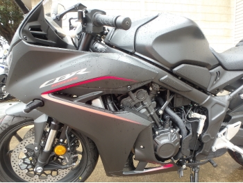 �������� �� ������ �������� Honda CBR650R E-Clutch 2025 ���� 10