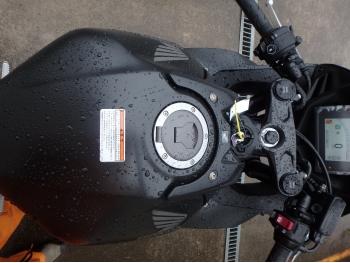 �������� �� ������ �������� Honda CBR650R E-Clutch 2025 ���� 17