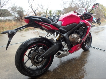 �������� �� ������ �������� Honda CBR650R 2020 ���� 4
