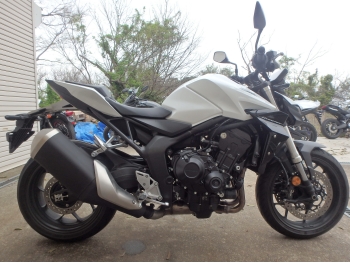 �������� �� ������ �������� Honda CB1000 Hornet 2025 ���� 3