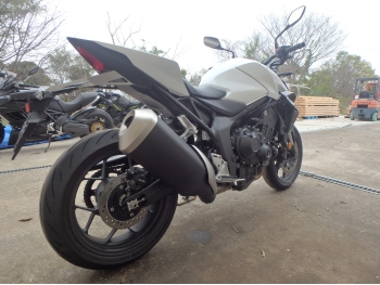 �������� �� ������ �������� Honda CB1000 Hornet 2025 ���� 4