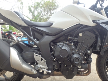 �������� �� ������ �������� Honda CB1000 Hornet 2025 ���� 13