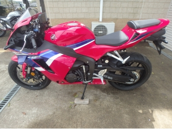 �������� �� ������ �������� Honda CBR600RR-4 2024 ���� 7