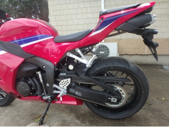 �������� �� ������ �������� Honda CBR600RR-4 2024 ���� 11