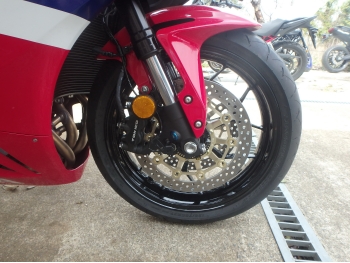 �������� �� ������ �������� Honda CBR600RR-4 2024 ���� 14