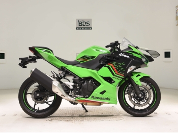 �������� �� ������ �������� Kawasaki Ninja400-2 2023 ���� 2